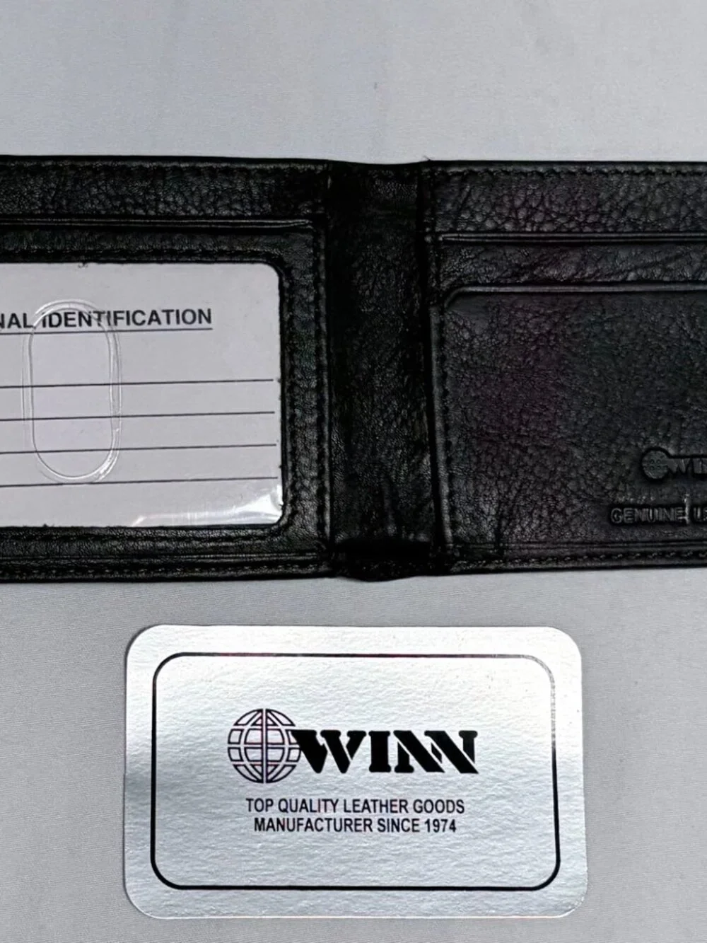 NWT Winn Genuine Leather Bifold Wallet with ID Window Brown